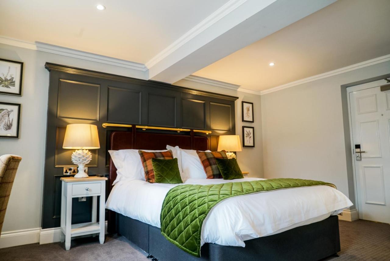 The Highdown - Brunning And Price Hotel Уърдинг Екстериор снимка