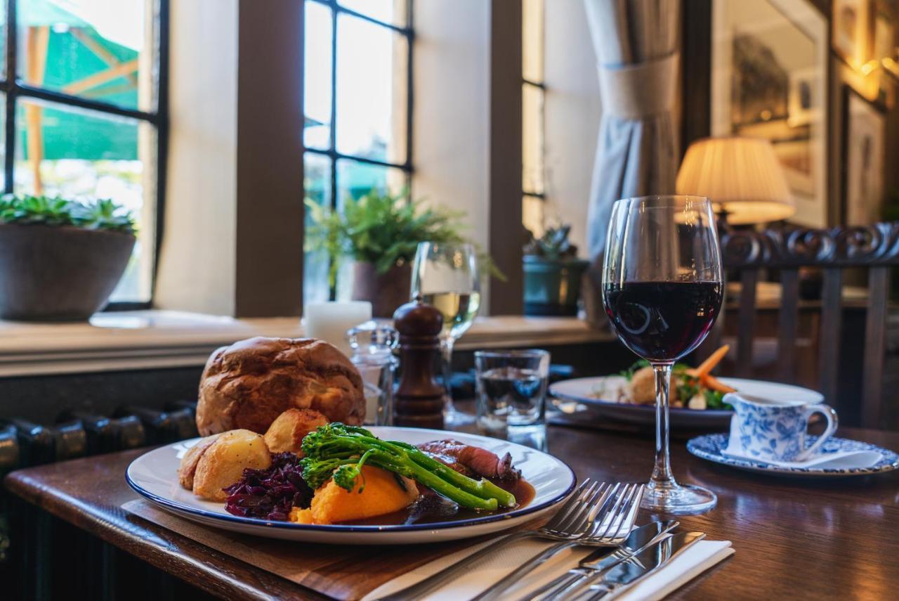The Highdown - Brunning And Price Hotel Уърдинг Екстериор снимка